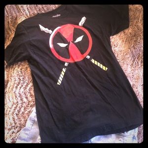 Deadpool T-shirt Sz Small